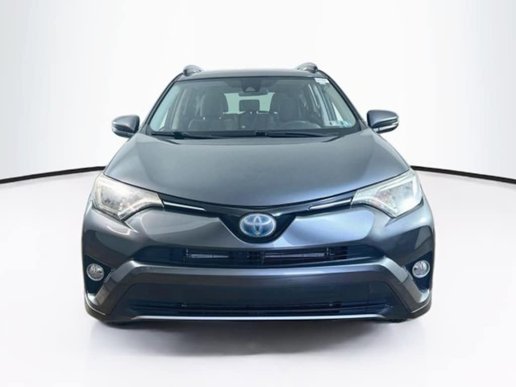 Used 2017 Toyota RAV4 Hybrid XLE SUV