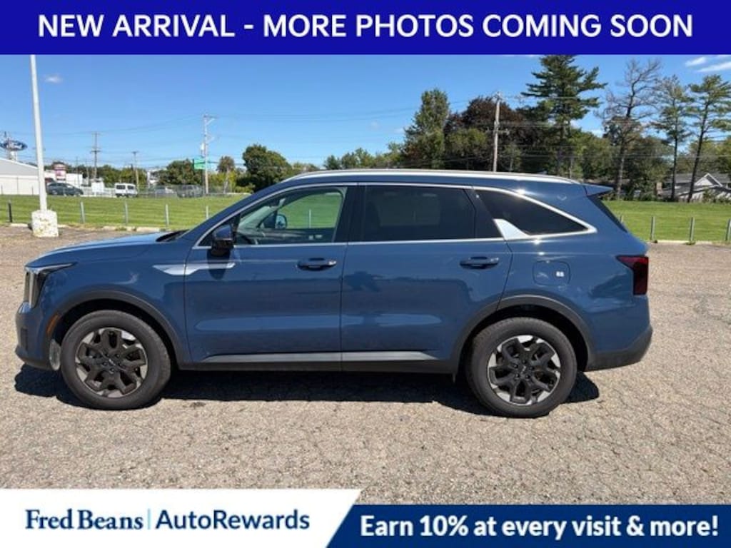 Certified 2025 Kia Sorento S SUV