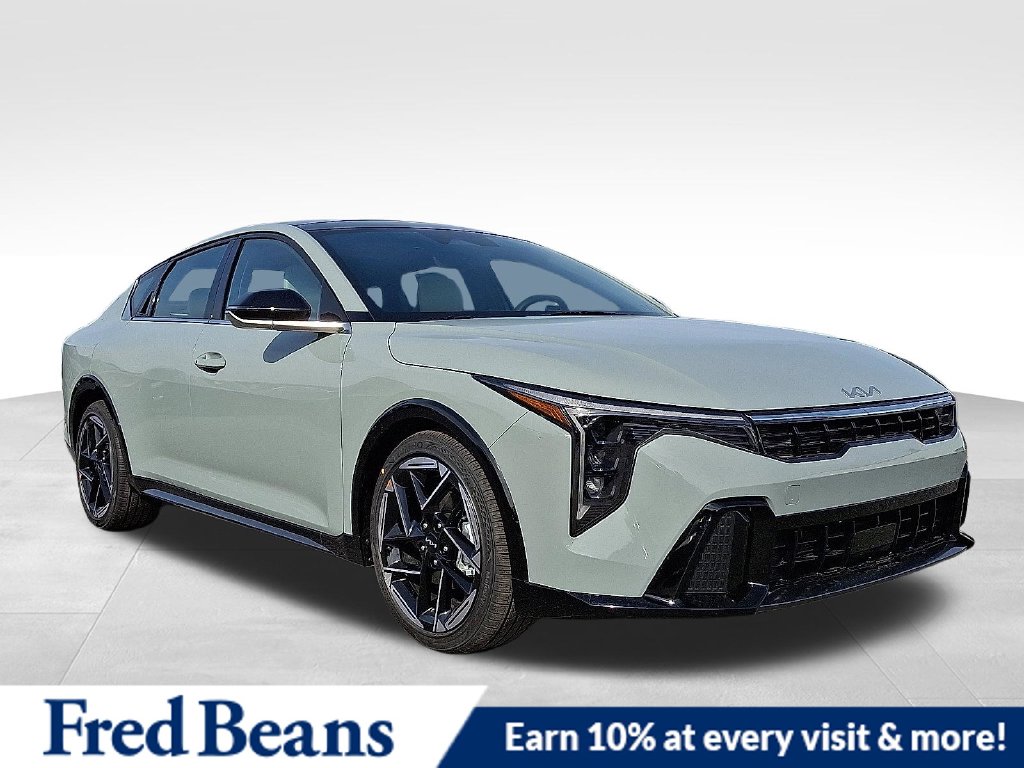 New 2026 Kia K4 GT-Line Sedan