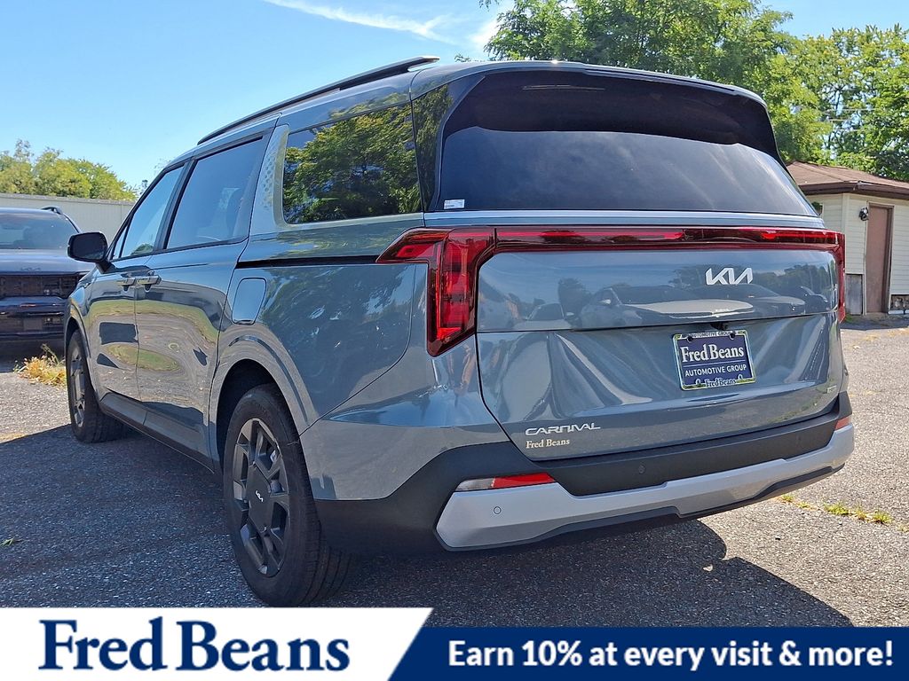 New 2027 Kia Carnival Hybrid EX Van Passenger Van