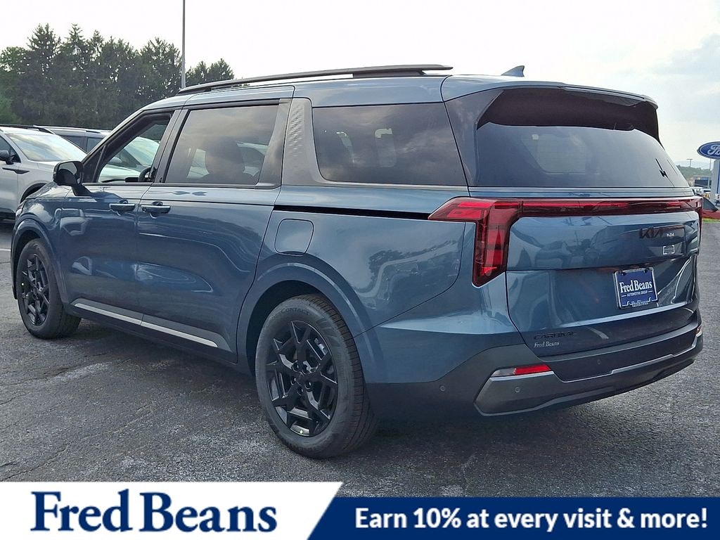 New 2027 Kia Carnival SX Van Passenger Van