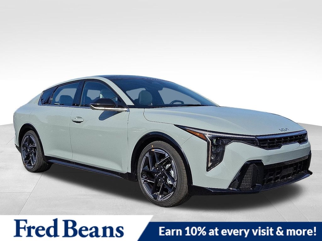 2026 Kia K4 GT-Line