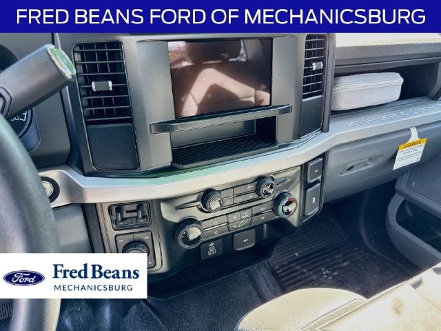 2026 Ford F-250 Super Duty XL - Photo 14
