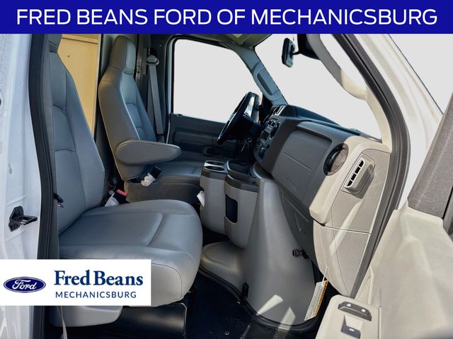 2026 Ford E-Series Cutaway Base - Photo 31