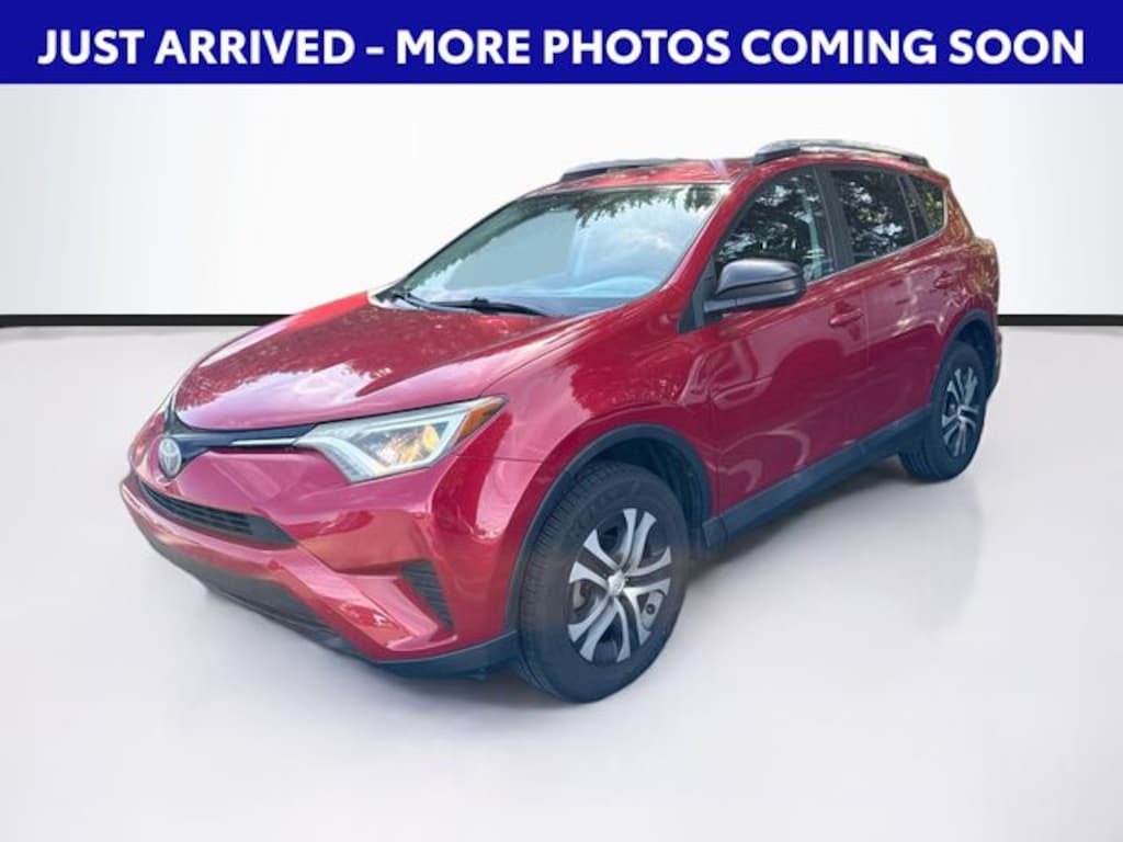 Used 2017 Toyota RAV4 LE SUV