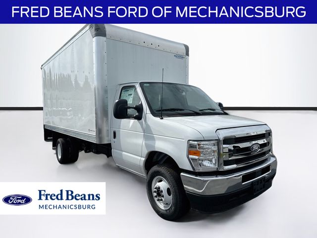  Ford E-450 Cutaway