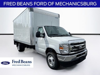 2027 Ford E-450 Cutaway Base Truck
