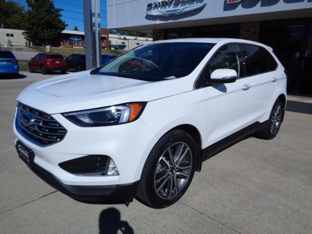 2023 Ford Edge Titanium