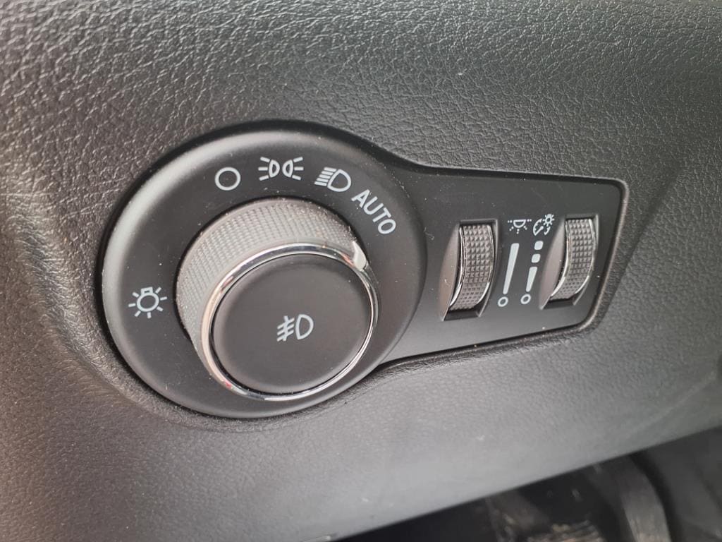 2022 Jeep Compass Latitude - Photo 15