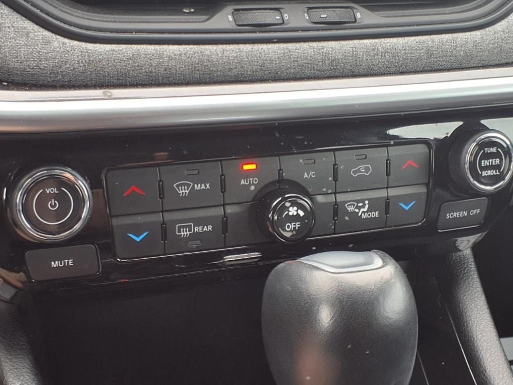 2022 Jeep Compass Latitude - Photo 24