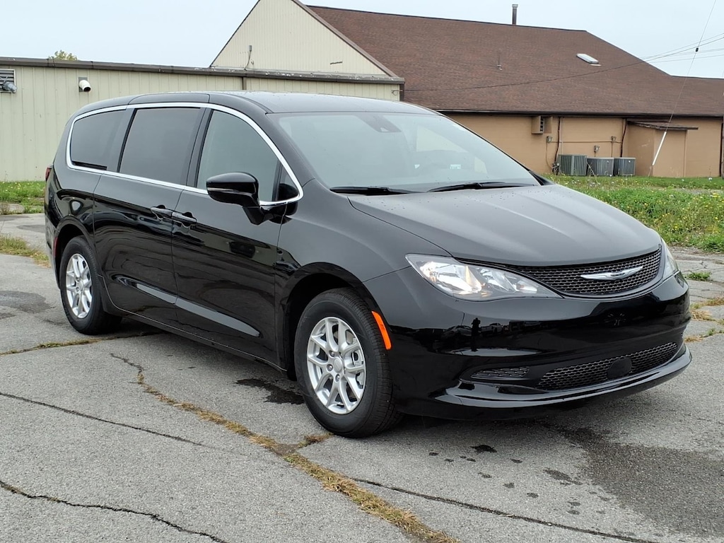 New 2027 Chrysler Pacifica LX Passenger Van