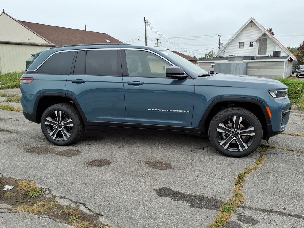 New 2027 Jeep Grand Cherokee Limited Sport Utility