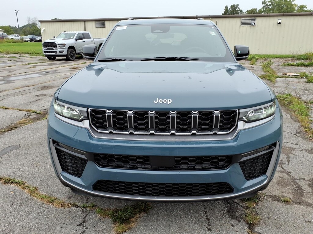 New 2027 Jeep Grand Cherokee Limited Sport Utility