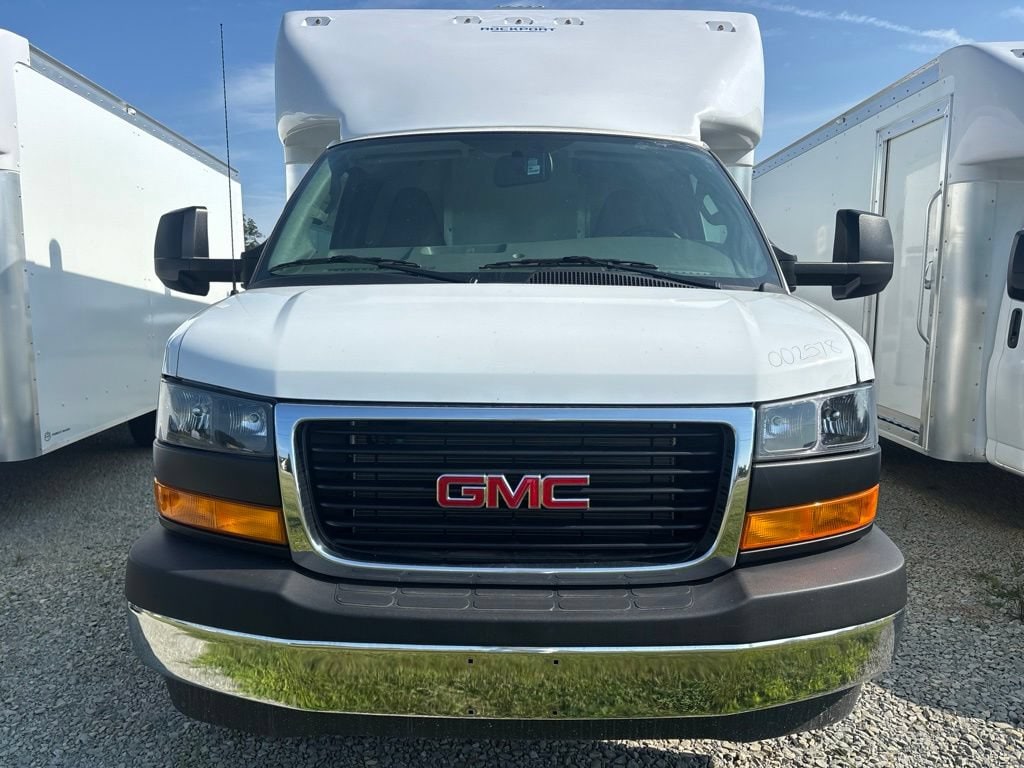 2026 GMC Savana Cutaway
