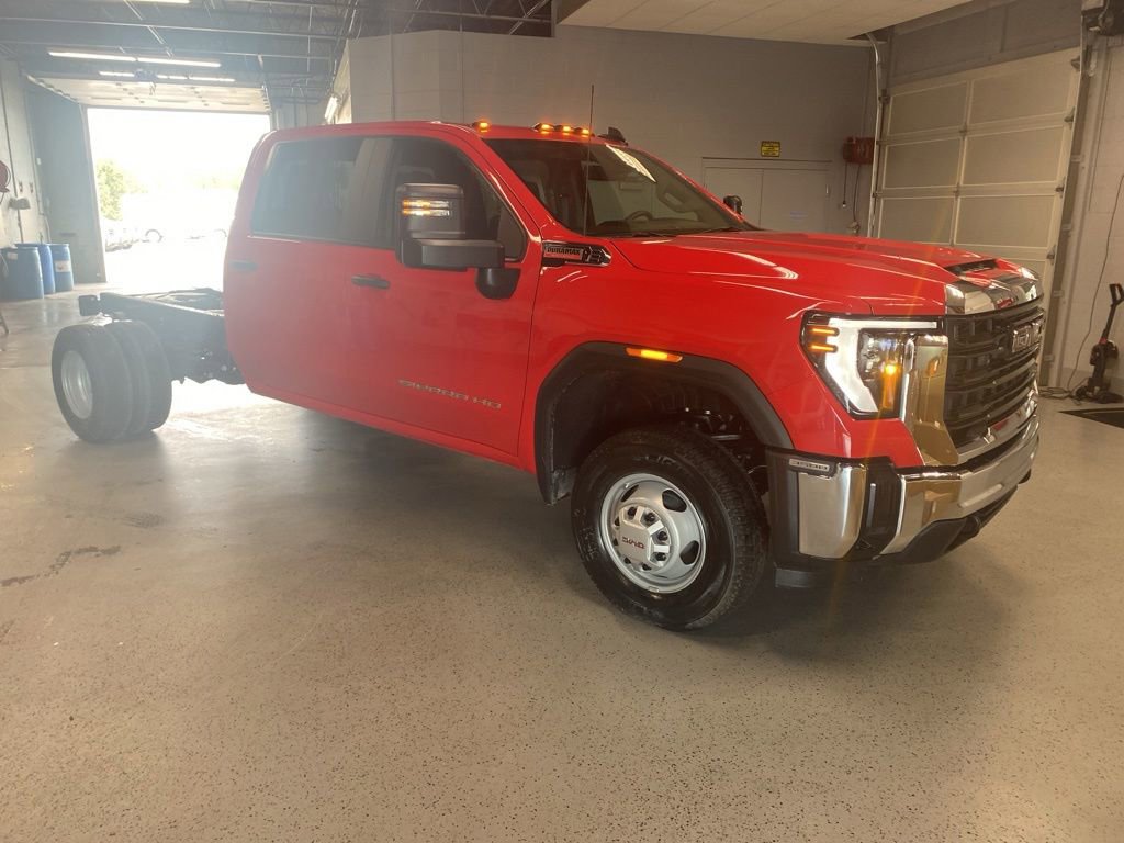 2026 GMC Sierra 3500 Chassis Cab Pro