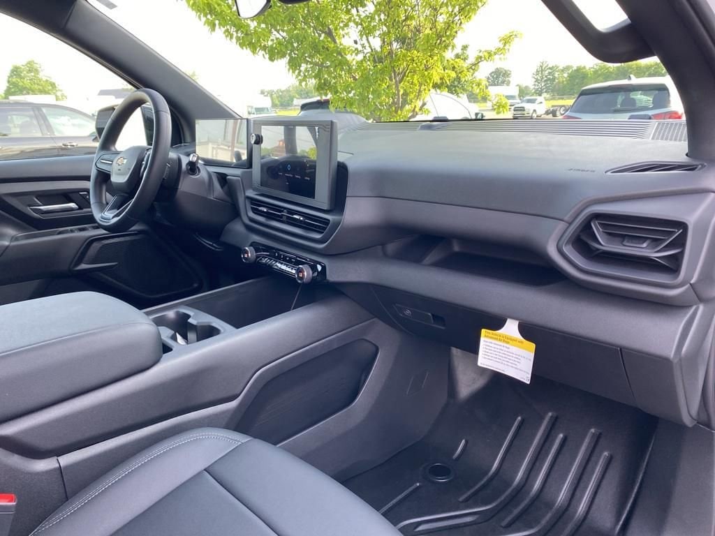 2024 Chevrolet Silverado EV Work Truck - Photo 20