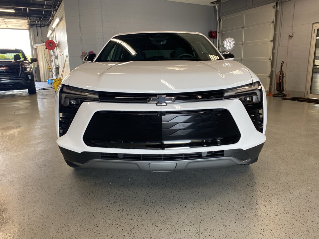 2024 Chevrolet Blazer EV Fleet - Photo 2