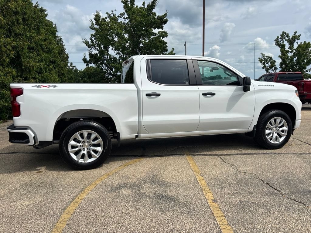 2026 Chevrolet Silverado 1500 Custom - Photo 8