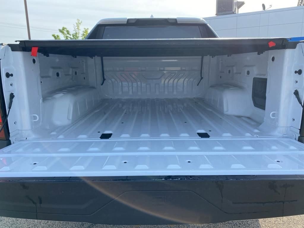 2024 Chevrolet Silverado EV Work Truck - Photo 7
