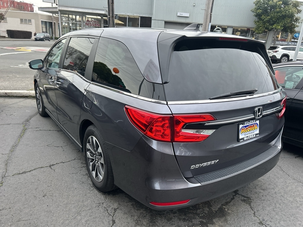 2024 Honda Odyssey EX-L - Photo 6