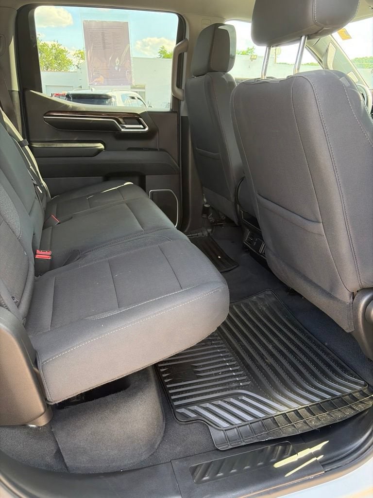 2024 GMC Sierra 1500 Elevation - Photo 18