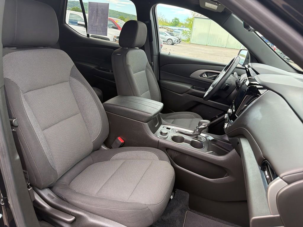2023 Chevrolet Traverse 1LT - Photo 25
