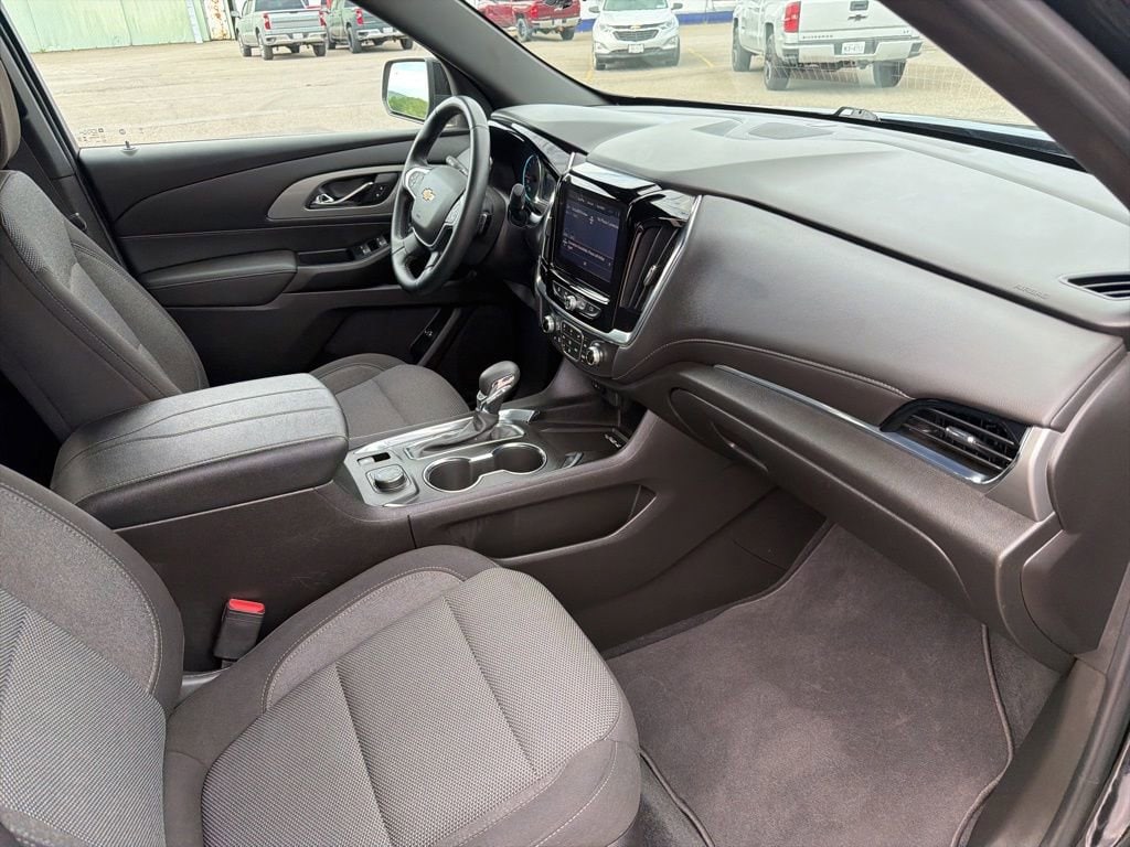 2023 Chevrolet Traverse 1LT - Photo 24