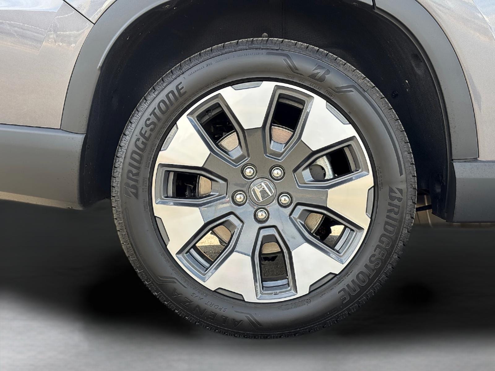 2026 Honda Pilot Elite - Photo 26