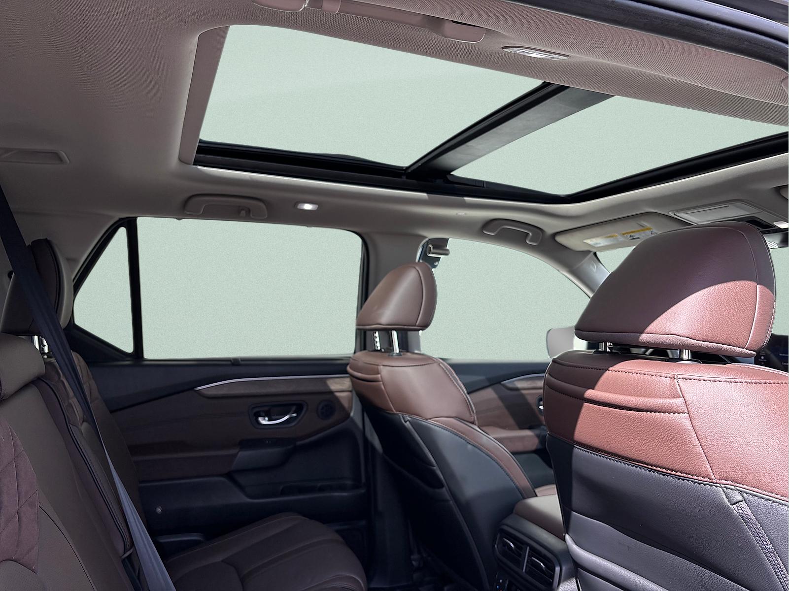 2026 Honda Pilot Elite - Photo 32