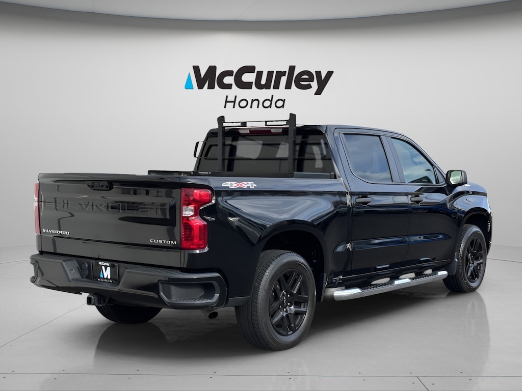 Used 2022 Chevrolet Silverado 1500 Custom Truck Crew Cab