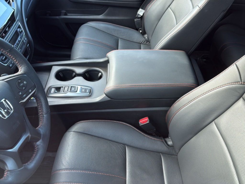Certified 2025 Honda Passport TrailSport SUV