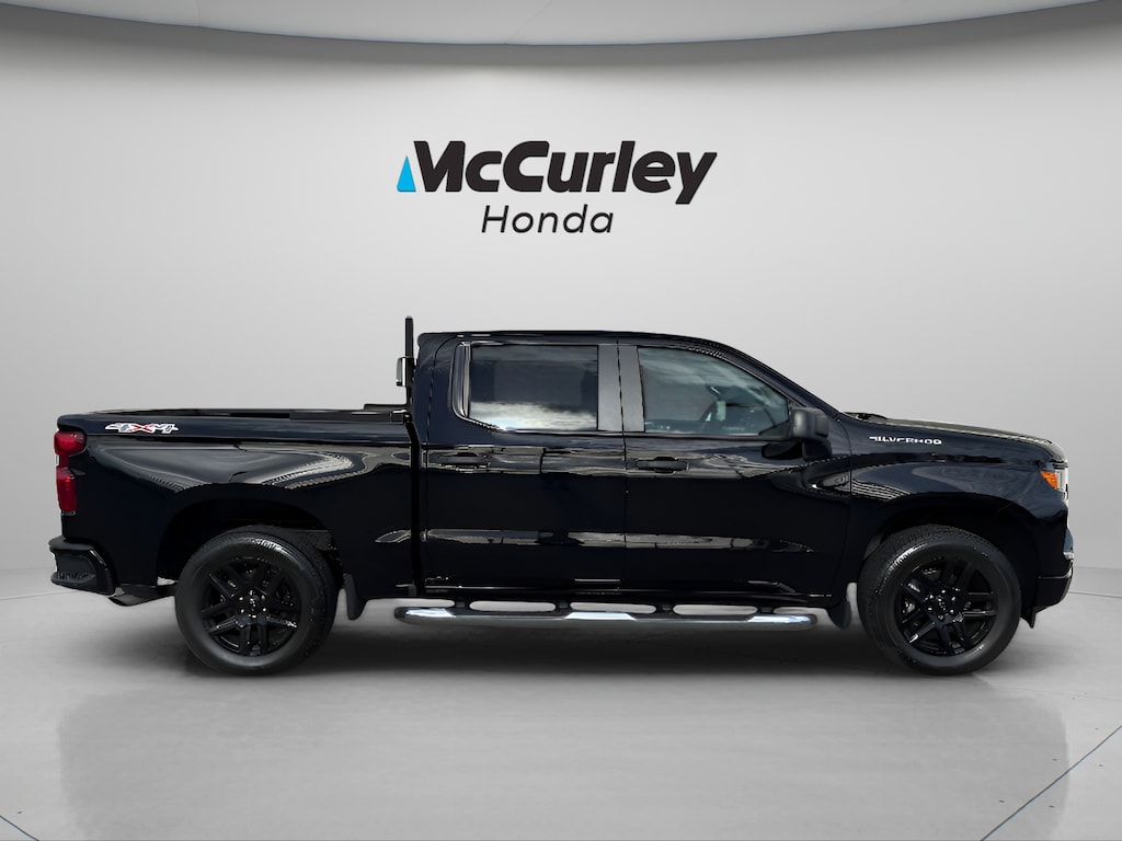 Used 2022 Chevrolet Silverado 1500 Custom Truck Crew Cab
