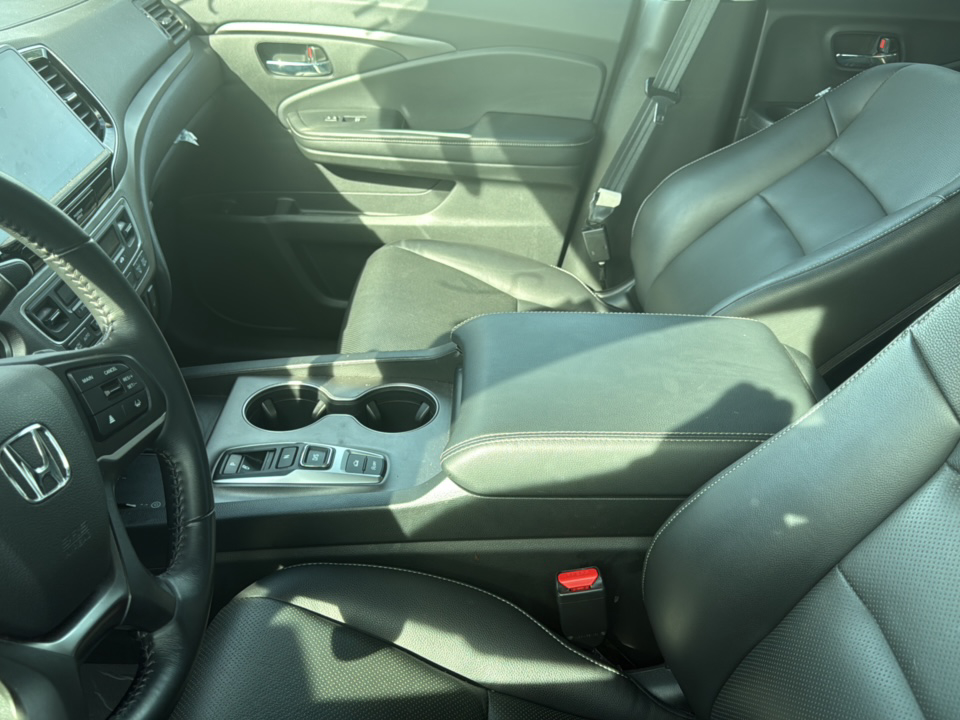 Certified 2025 Honda Ridgeline RTL