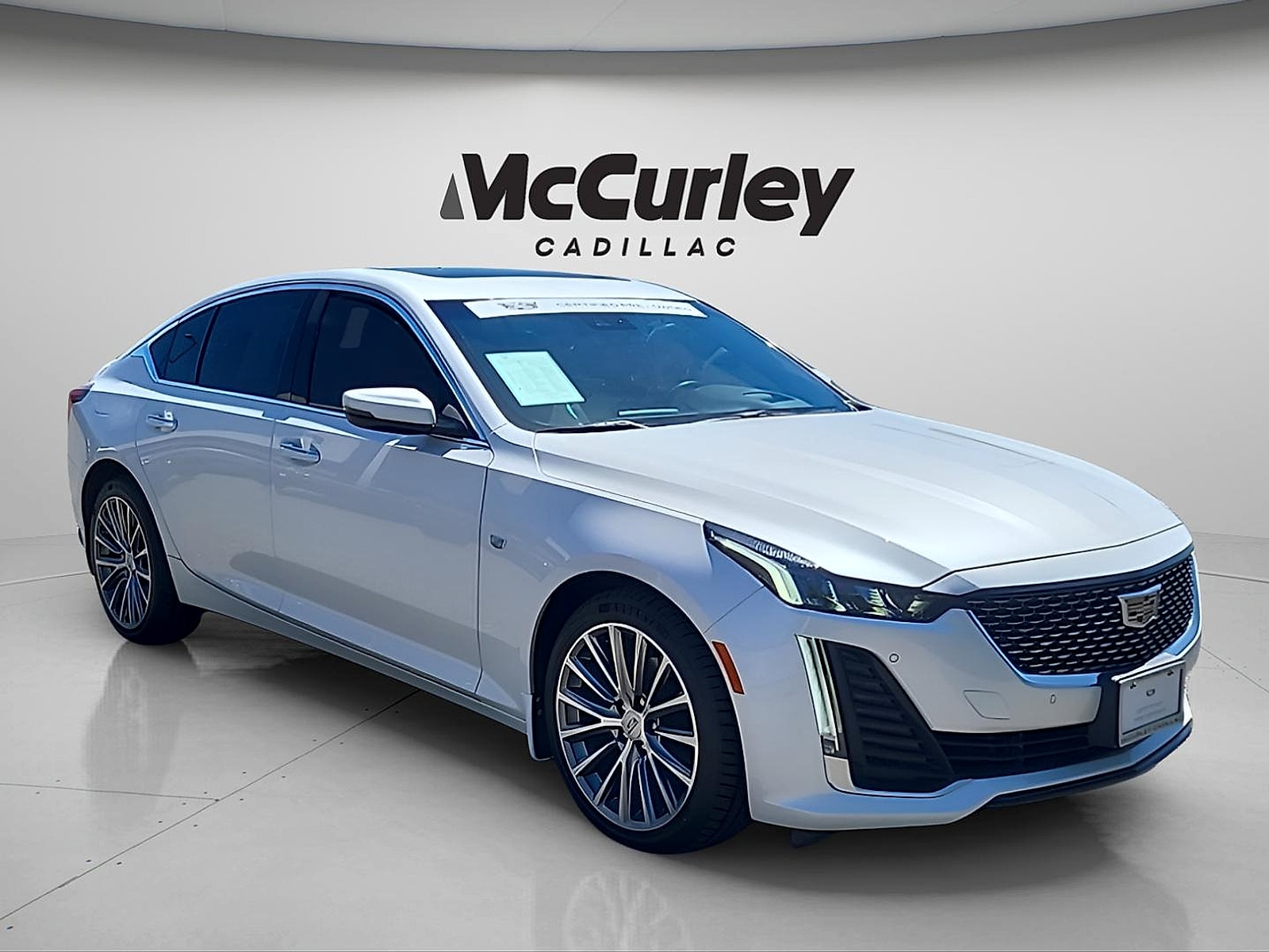 2023 Cadillac CT5 Luxury