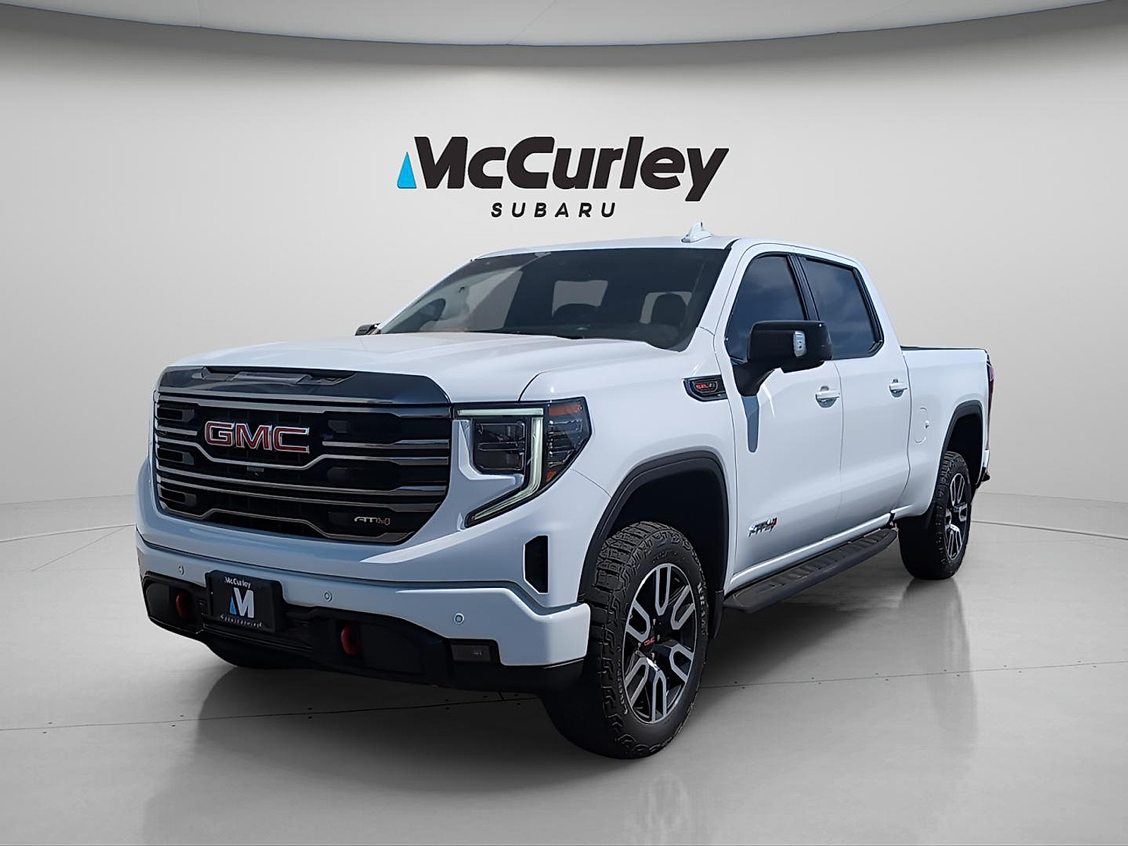Used 2022 GMC Sierra 1500 4WD Crew Cab Standard Box AT4