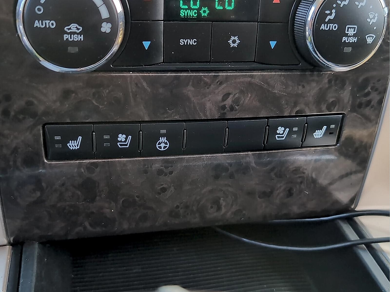 2012 RAM Ram 1500 Pickup Laramie Longhorn - Photo 25