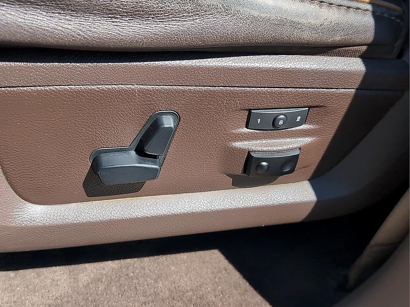 2012 RAM Ram 1500 Pickup Laramie Longhorn - Photo 17