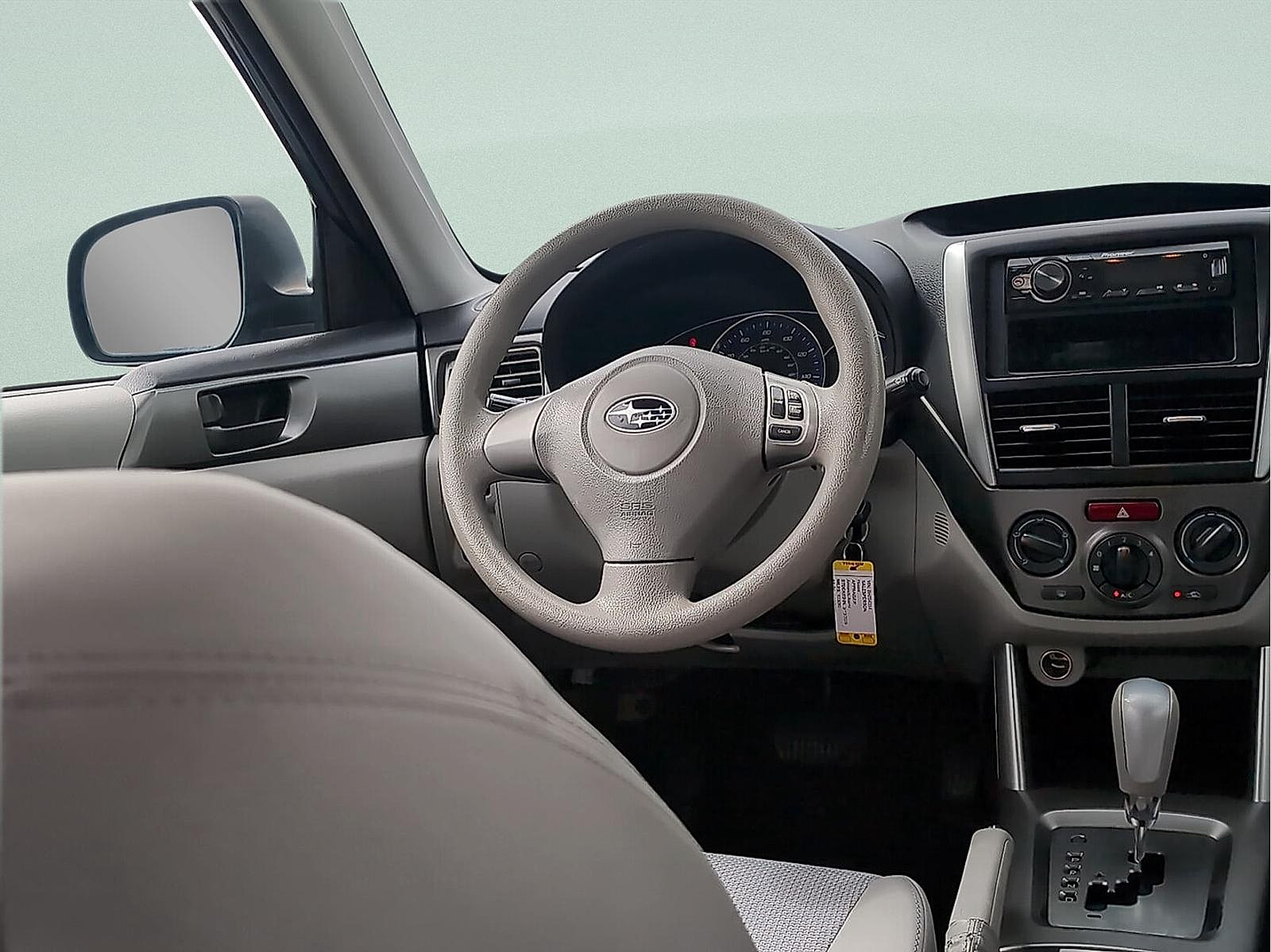 2011 Subaru Forester X - Photo 7
