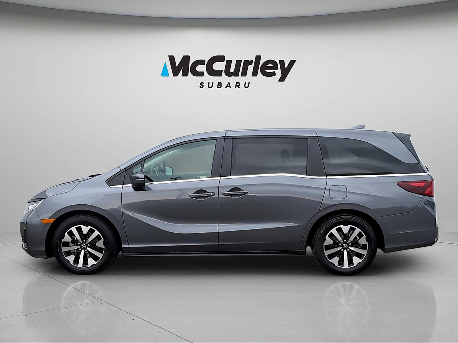 Used 2025 Honda Odyssey EX-L