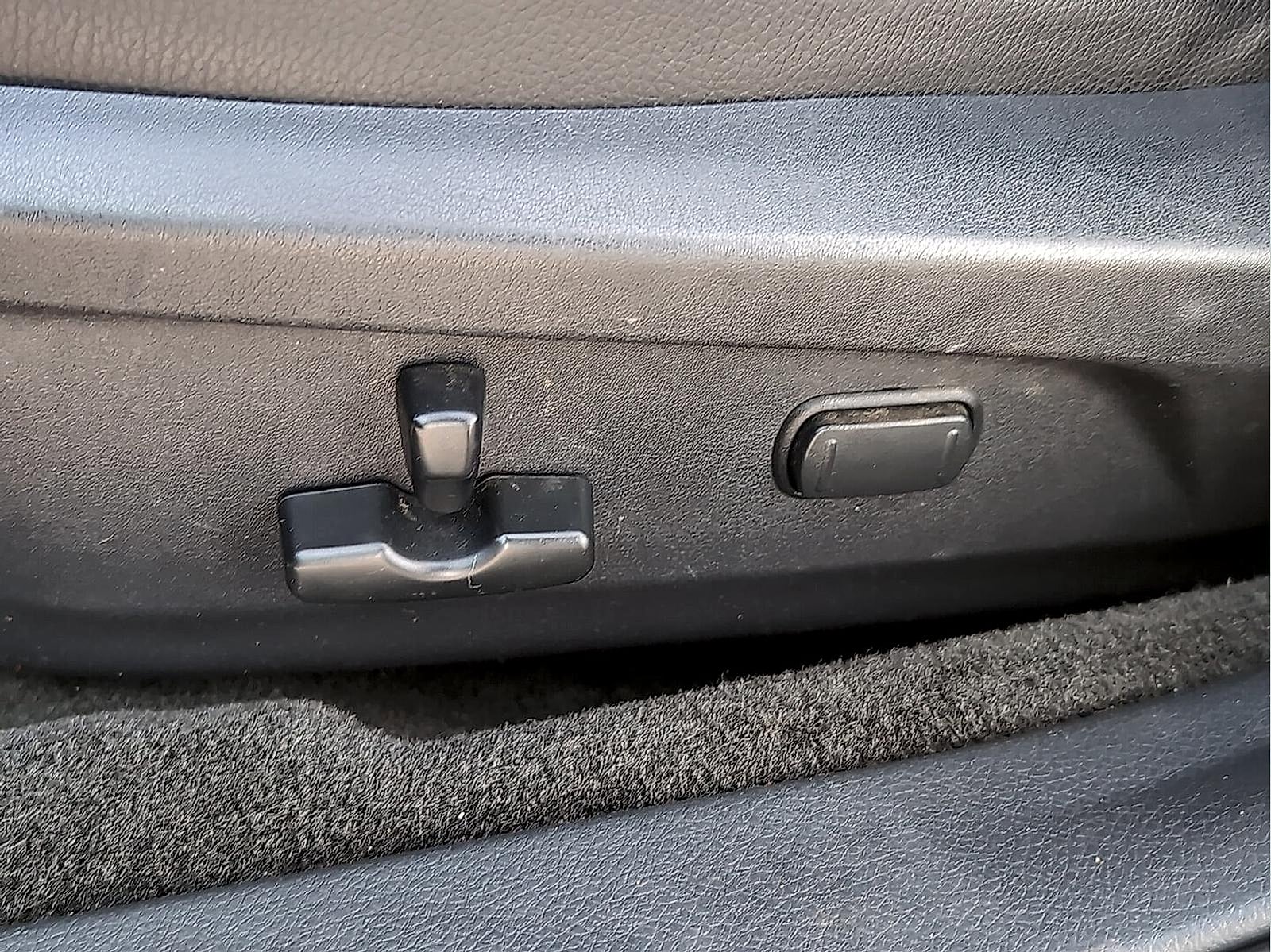 2012 Subaru Outback Limited - Photo 14