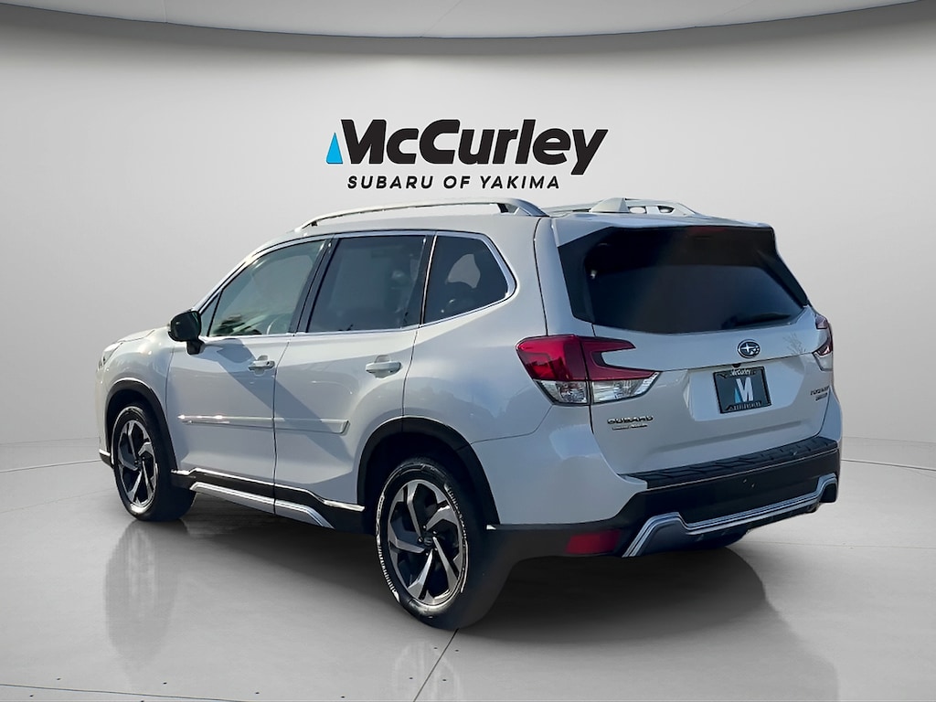 Used 2022 Subaru Forester Touring SUV