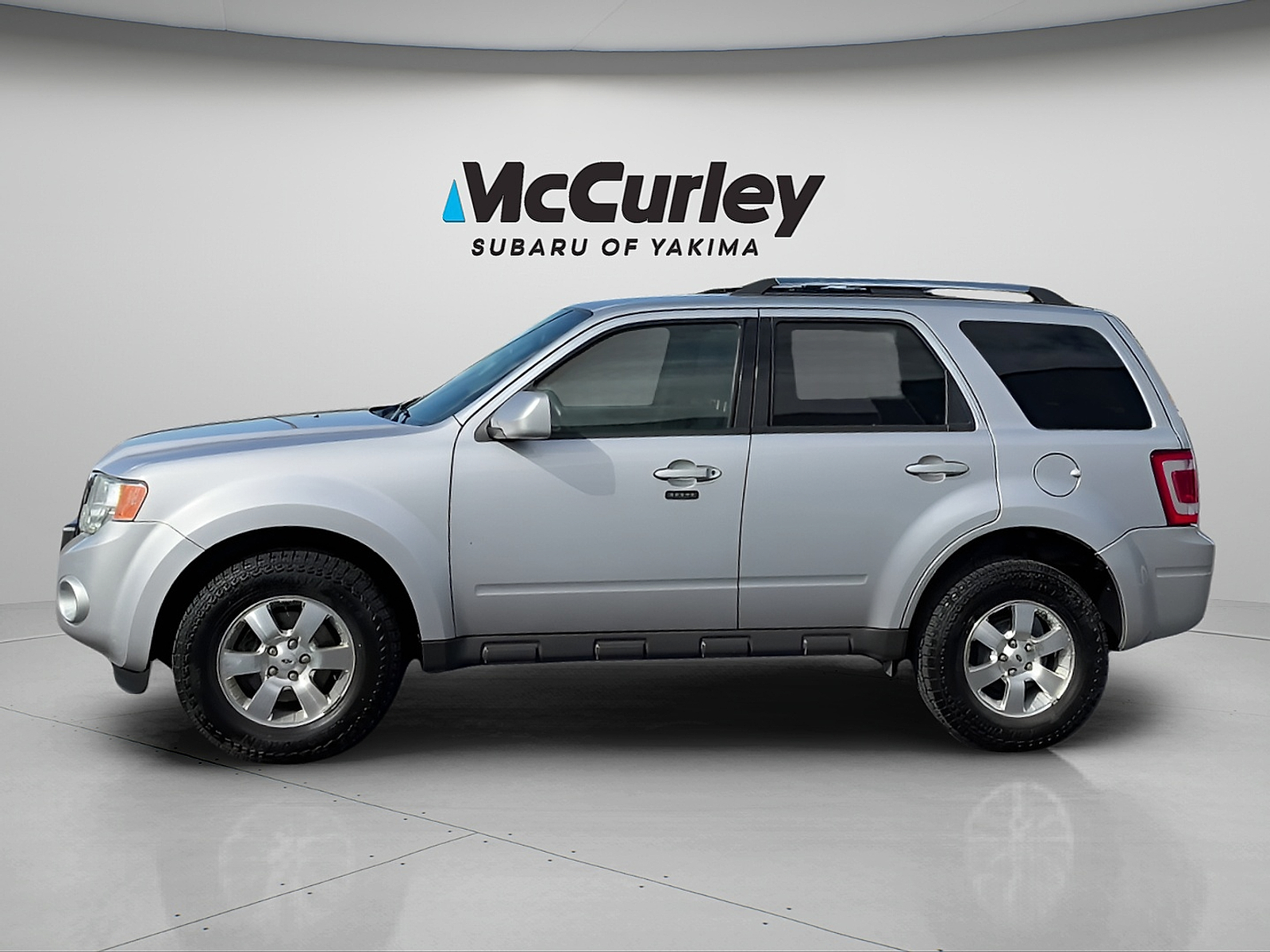 Used 2011 Ford Escape Limited SUV