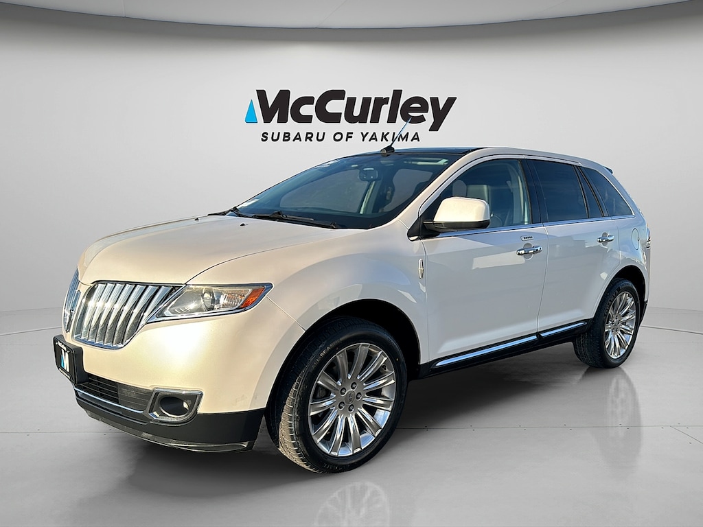 Used 2011 Lincoln MKX Base SUV