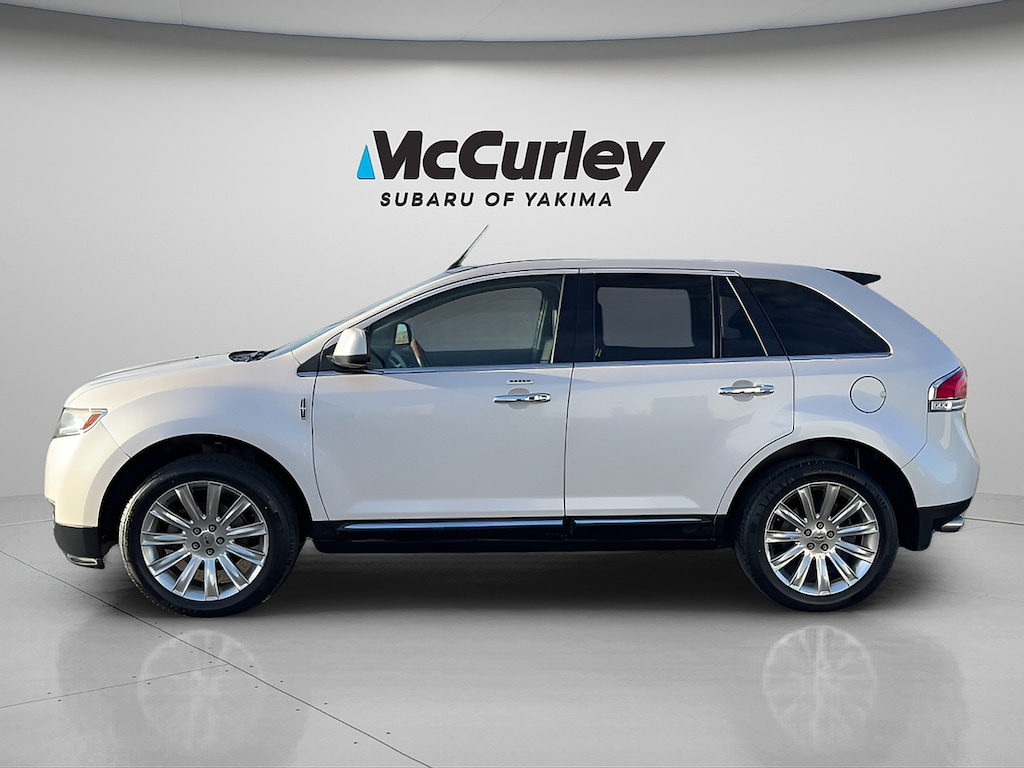 Used 2011 Lincoln MKX Base SUV
