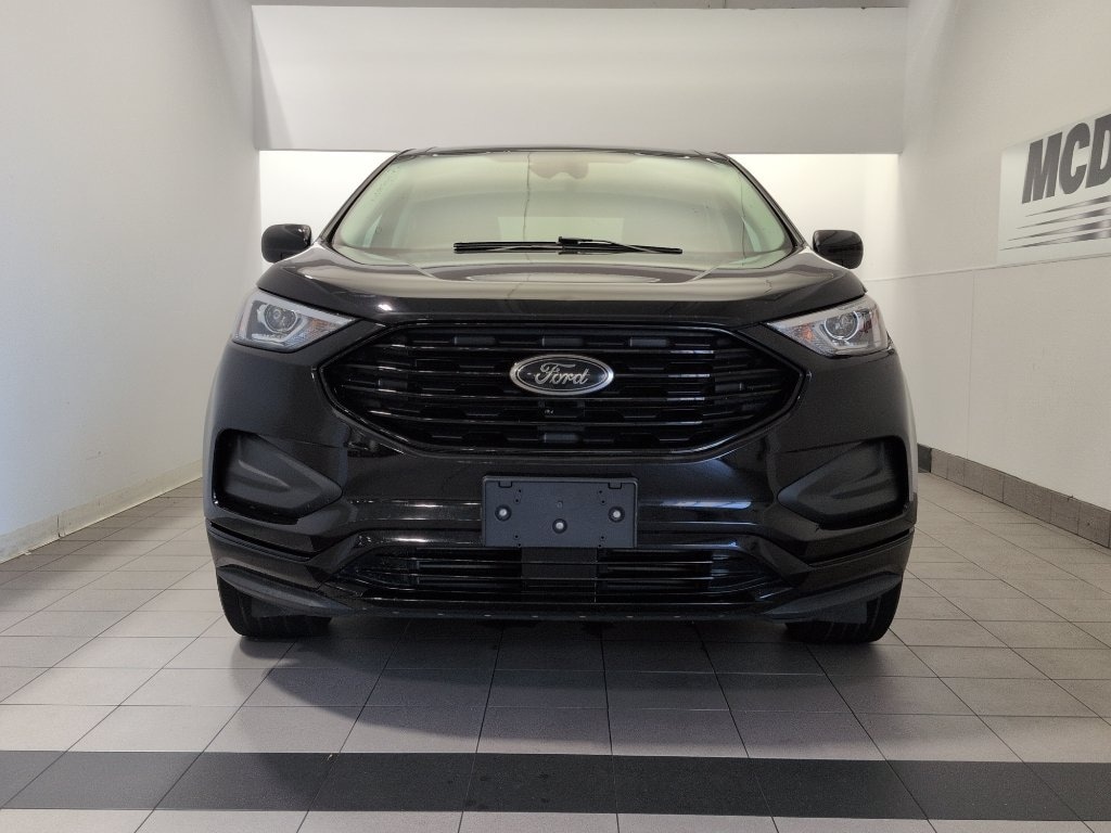 Used 2022 Ford Edge SE SUV