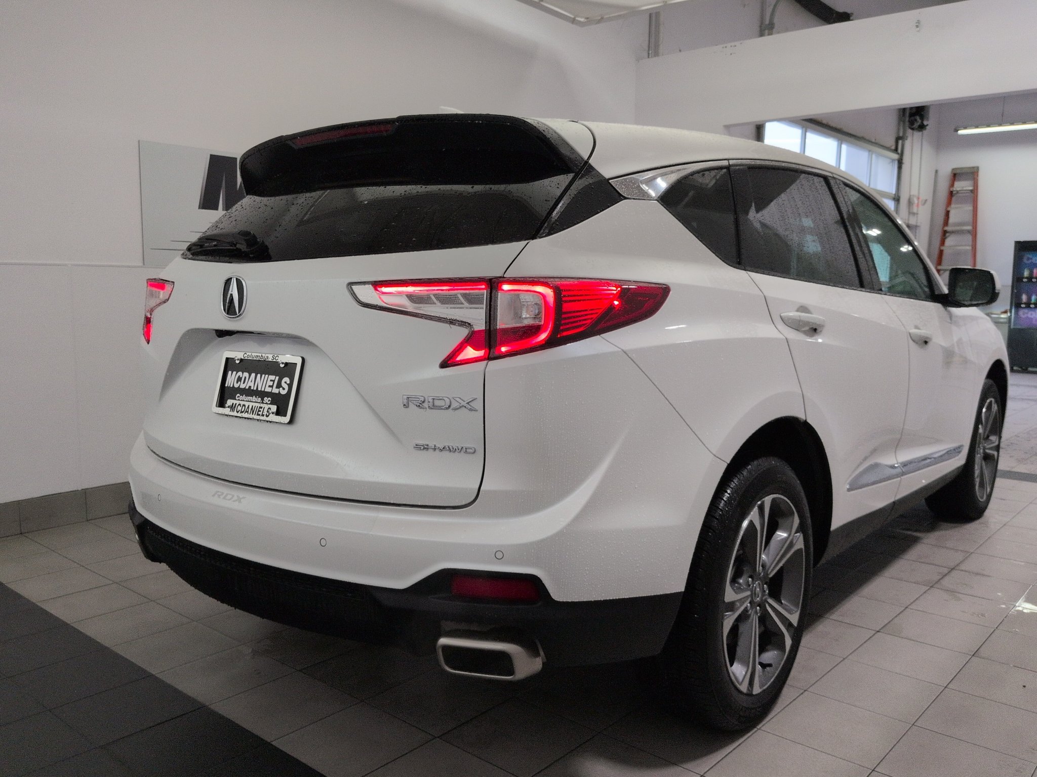 Certified 2025 Acura RDX w/Technology Package SH-AWD w/Technology Package