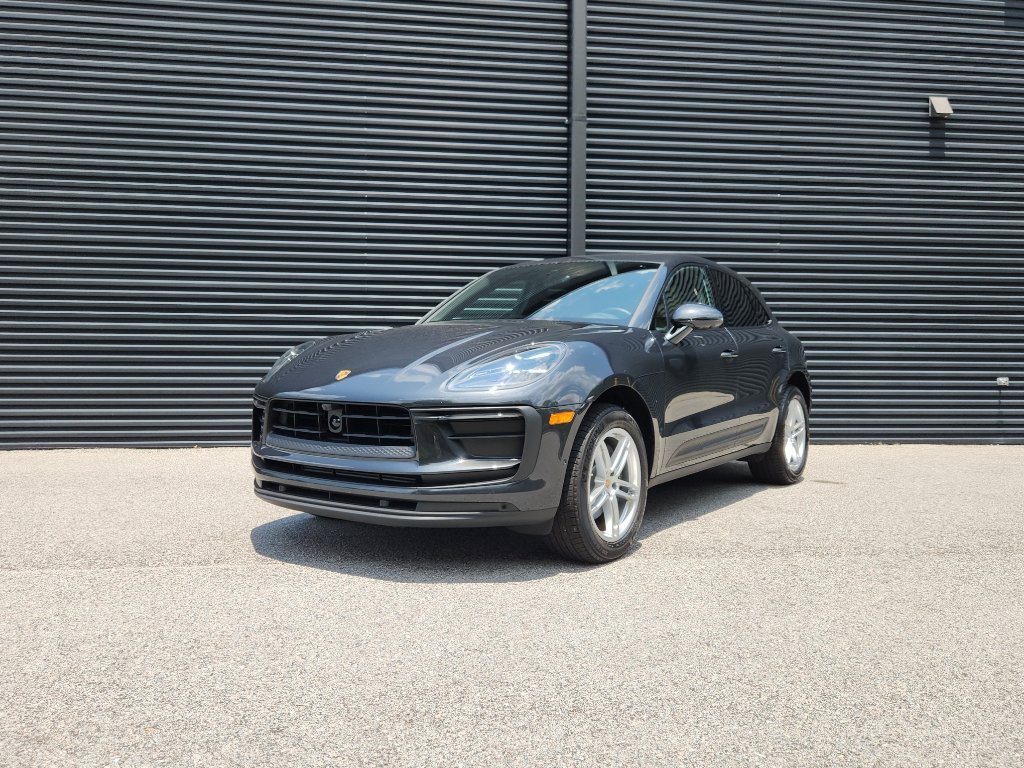 2026 Porsche Macan