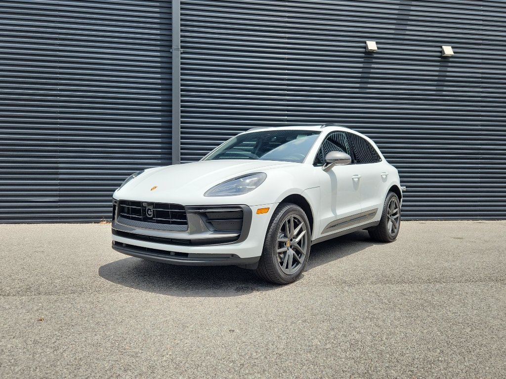 2026 Porsche Macan