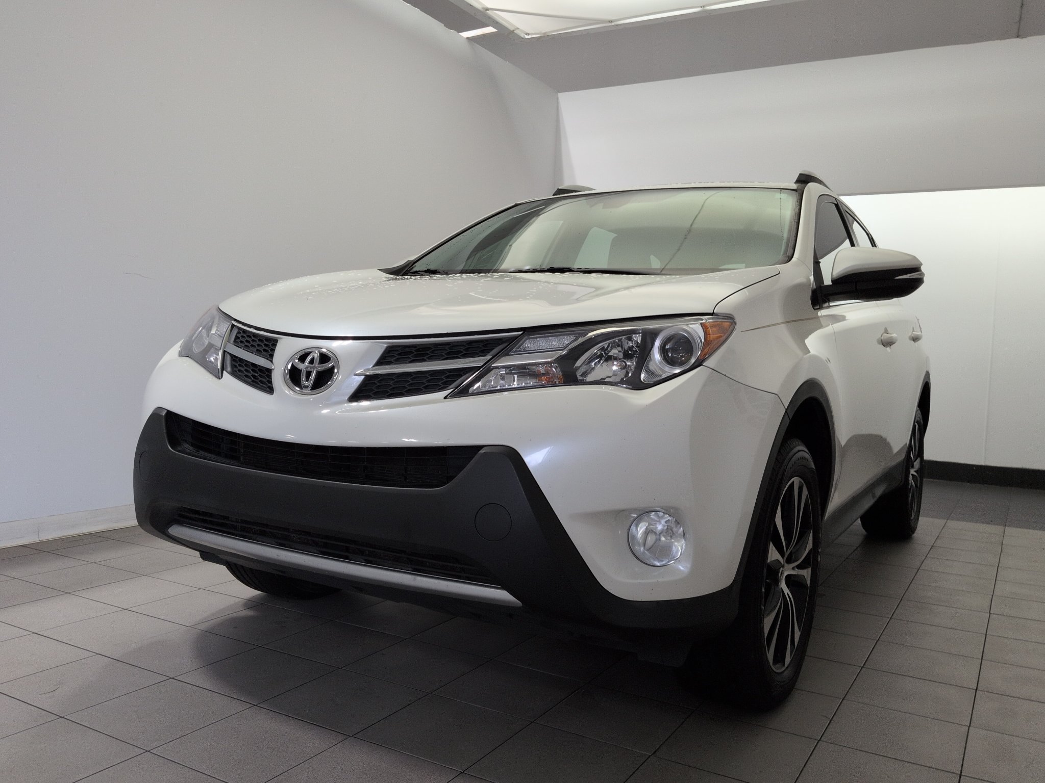 Used 2015 Toyota RAV4 Limited FWD Limited