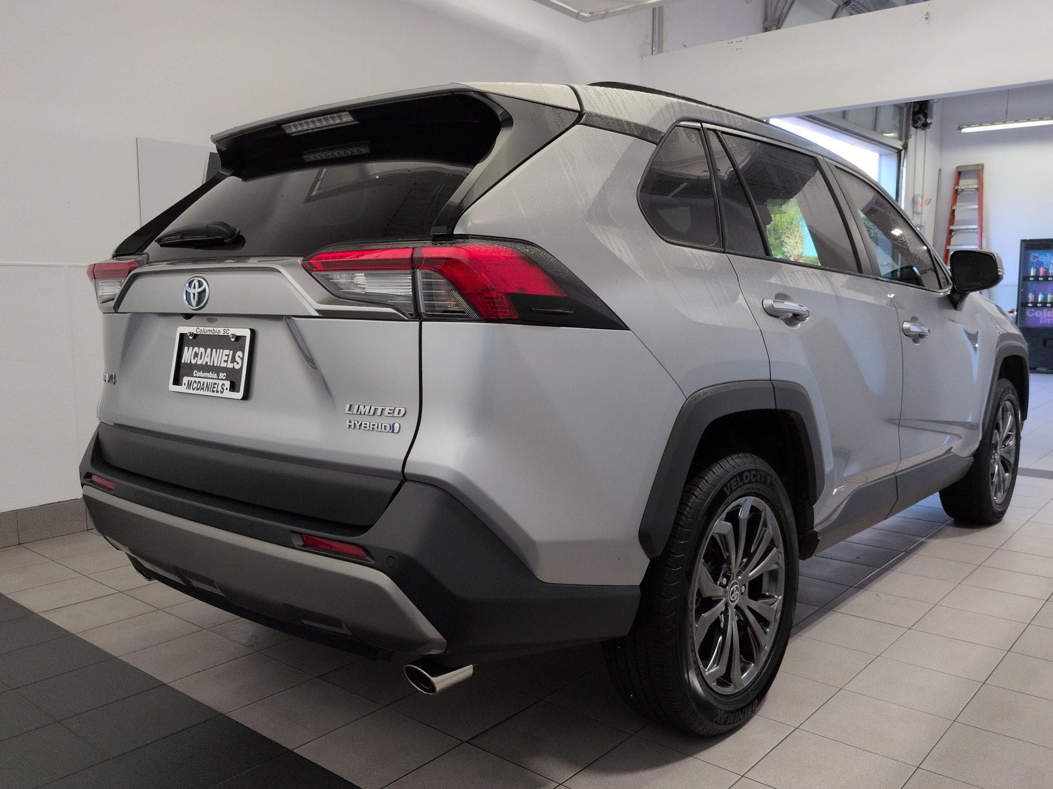 Used 2022 Toyota RAV4 Hybrid Limited SUV